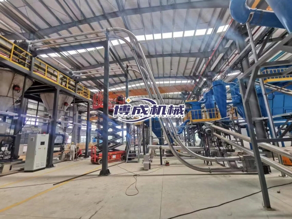 管鏈輸送機(jī)